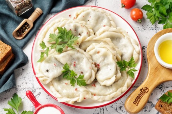 Вареники с грибами Вареники с грибами