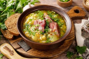 Суп гороховый с копченостями Суп гороховый с копченостями