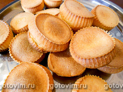 Поповеры с салатом из крабовых палочек Поповеры с салатом из крабовых палочек