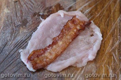 Куриные котлеты «Метропольки» с печеночным паштетом и беконом Куриные котлеты «Метропольки» с печеночным паштетом и беконом