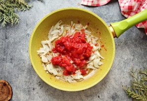 Классическое "Харчо" с солеными огурцами Классическое "Харчо" с солеными огурцами