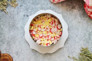 Салат "Черное море"