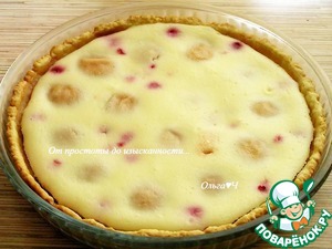 Пирог с абрикосами и малиной Пирог с абрикосами и малиной