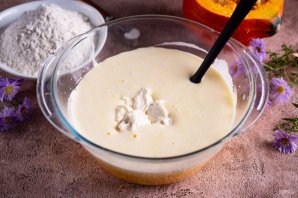 Быстрый сладкий пирог на кефире с тыквой