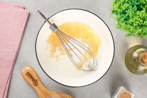 Пирог с одним яйцом на сковороде Пирог с одним яйцом на сковороде