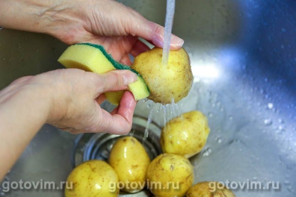 Картофель хассельбек с чесночным маслом Картофель хассельбек с чесночным маслом