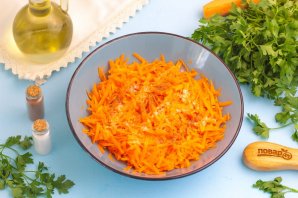Постные морковные оладьи