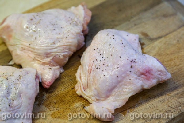 Куриные бедра, запеченные с соусом терияки Куриные бедра, запеченные с соусом терияки