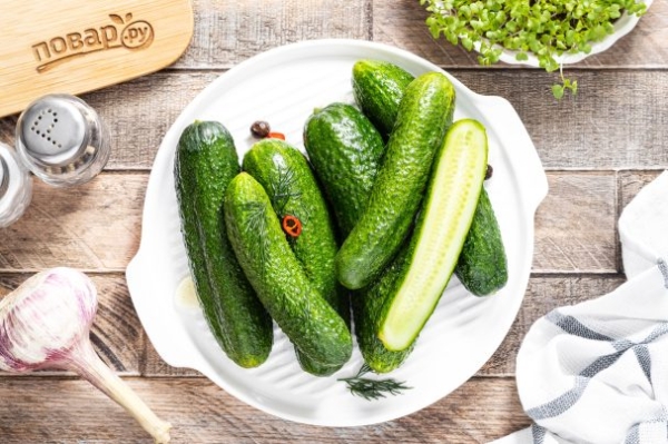 Малосольные огурчики