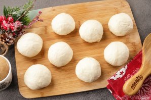 Новогодние пирожки "Змейки" Новогодние пирожки "Змейки"