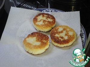 Сырники с апельсиновым соусом Сырники с апельсиновым соусом