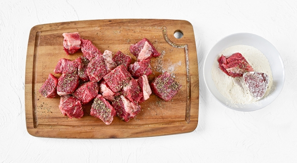 Тушеная говяжья лопатка, пошаговый рецепт с фото на 404 ккал