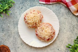 Мини пицца на скорую руку Мини пицца на скорую руку