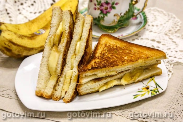 Сэндвич с бананом и мёдом