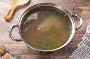 Кислые щи из квашеной капусты Кислые щи из квашеной капусты