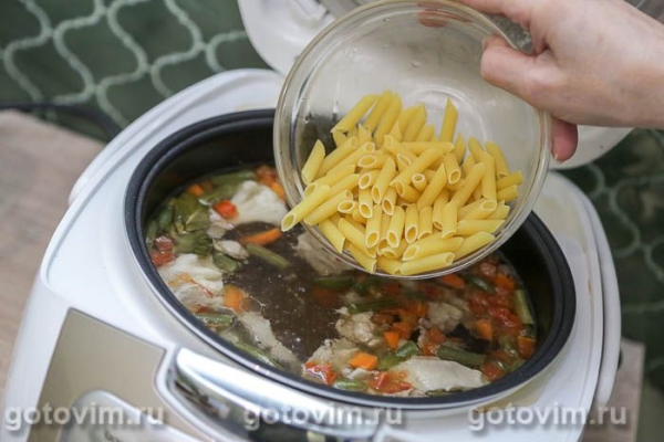 Суп минестроне на говяжьем бульоне в мультиварке