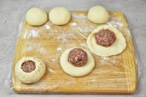 Беляши с говядиной