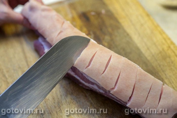 Свиная грудинка в кунжуте, запеченная в рукаве