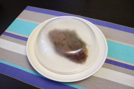 Бифштекс (beef-stеаks) со сливочным маслом Бифштекс (beef-stеаks) со сливочным маслом