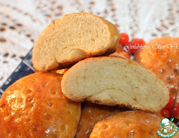 Дрожжевые ванильные булочки на молоке