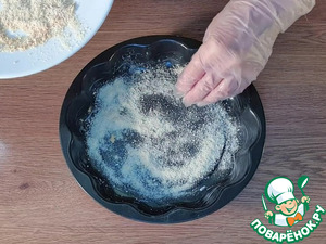 Пирог с творожной начинкой и сливой