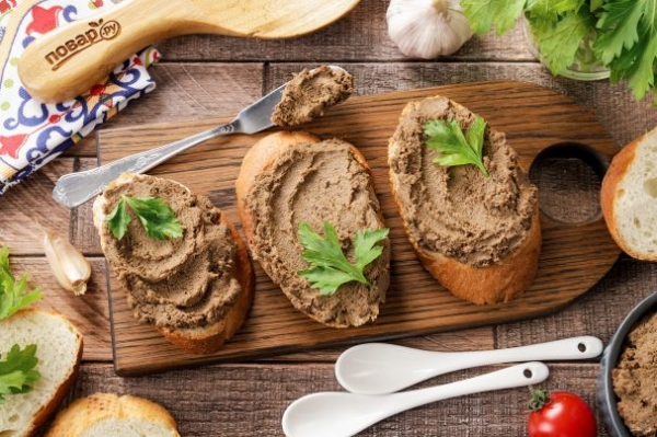 Печеночный паштет из свиной печени Печеночный паштет из свиной печени