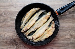 Корюшка жареная Корюшка жареная