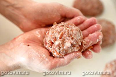 Котлеты из мяса с квашеной капустой Котлеты из мяса с квашеной капустой