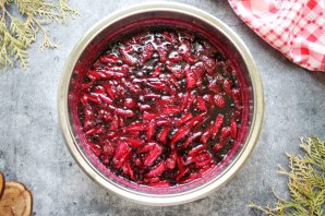 Варенье из черники и клубники Варенье из черники и клубники