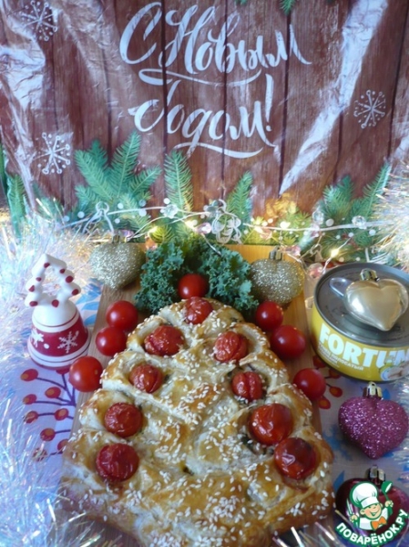 Рождественская елка из слоеного теста