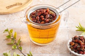 Компот из шиповника сушеного Компот из шиповника сушеного