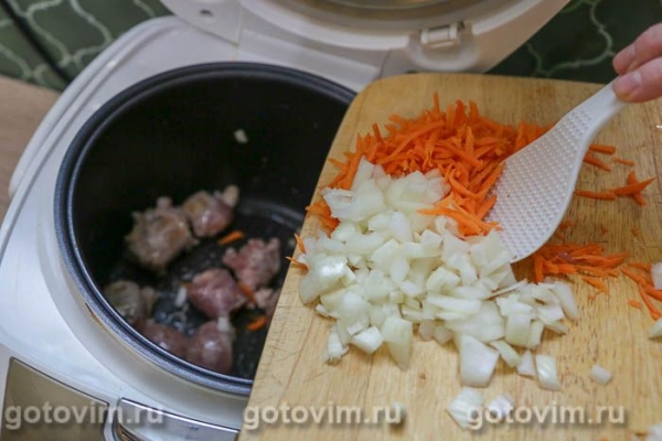 Селянка с квашеной капустой, картофелем и колбасками в мультиварке Селянка с квашеной капустой, картофелем и колбасками в мультиварке