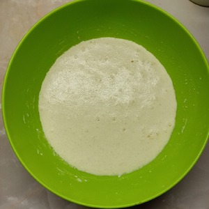 Пышные оладьи на дрожжах Пышные оладьи на дрожжах