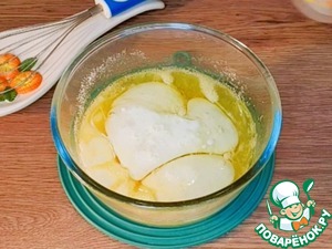 Пирог на кефире с персиками Пирог на кефире с персиками