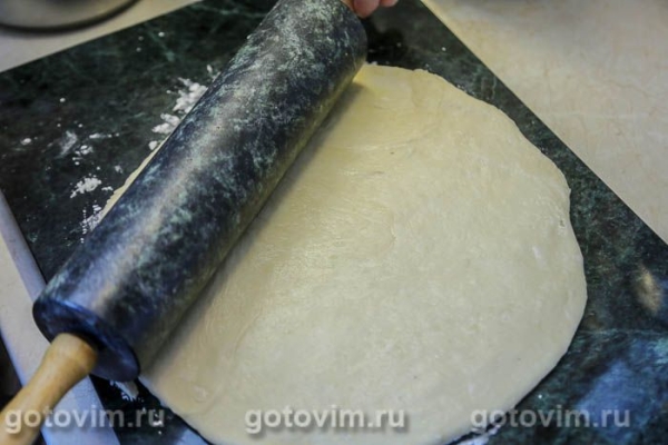 Язычки с орехами из теста на кефире Язычки с орехами из теста на кефире