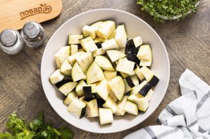 Рагу из баклажанов в мультиварке