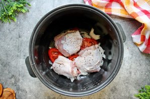 Куриные бедра в мультиварке Куриные бедра в мультиварке