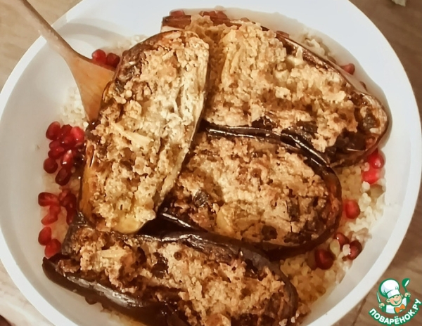 Баклажан с тахинной корочкой и булгуром