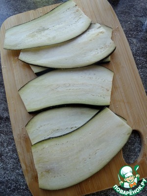 Баклажановые рулетики с тунцом и сыром Баклажановые рулетики с тунцом и сыром