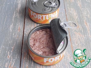 Пирог с тунцом и яйцом "Новогодний"