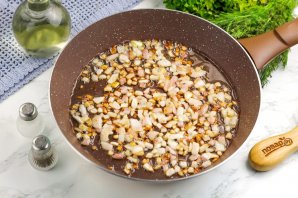 Фасоль с орехами Фасоль с орехами