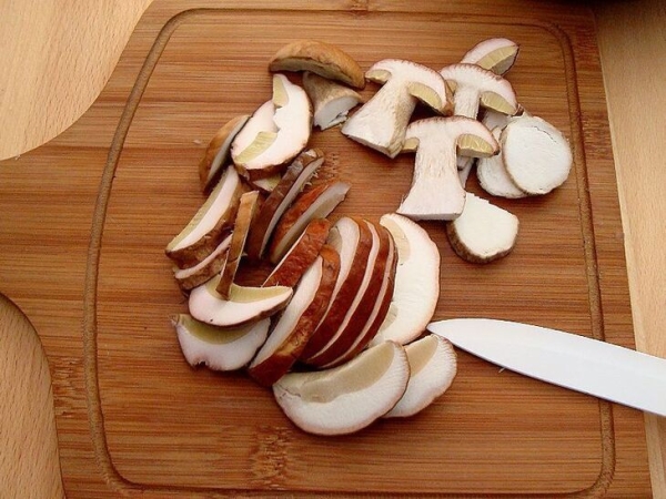 Суп с белыми грибами "бабулин"