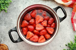 Желе из клубники