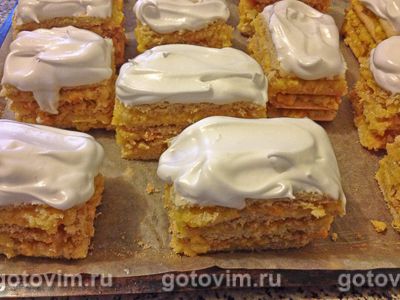 Апельсиновые пирожные с безе