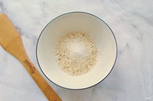 Овсянка в микроволновке на молоке Овсянка в микроволновке на молоке