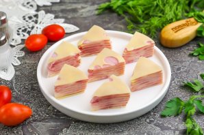 Канапе с сыром и ветчиной