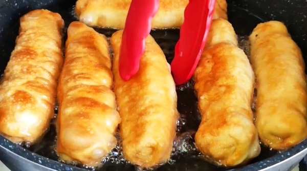 Это круче, чем беляши и чебуреки. Сочные и сытные пирожки с курицей: просто восторг Это круче, чем беляши и чебуреки. Сочные и сытные пирожки с курицей: просто восторг