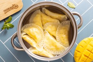 Вареники с манго