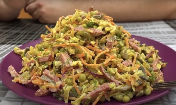 Готовлю его вместо Оливье. Вкусный салат «Любовь» на любой праздник и каждый день