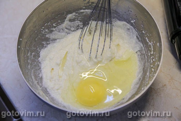 Кекс со сливой и кофе Кекс со сливой и кофе
